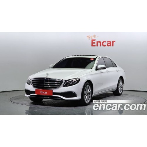 Mercedes Benz E-Class 2019 г.