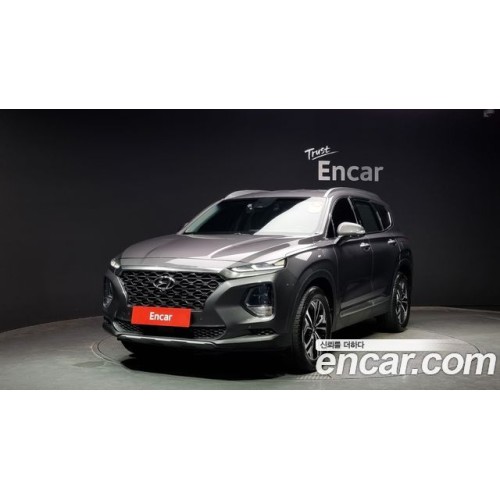 Hyundai Santa Fe 2019 г.