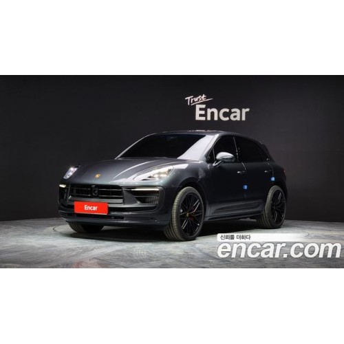 Porsche Macan 2023 г.