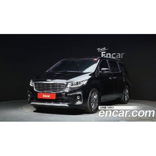 KIA Carnival 2020 г.