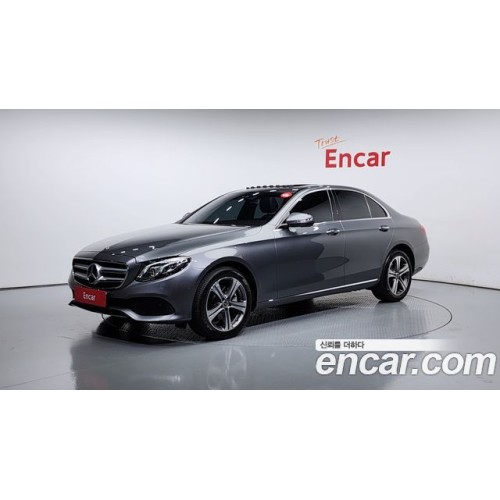 Mercedes Benz E-Class 2019 г.