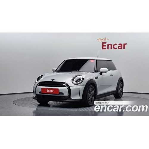 Mini Cooper 2023 г.