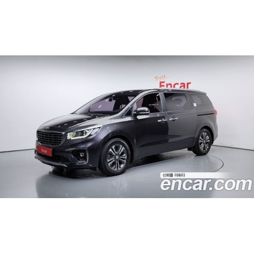 KIA Carnival 2020 г.