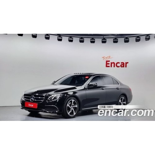 Mercedes Benz E-Class 2020 г.