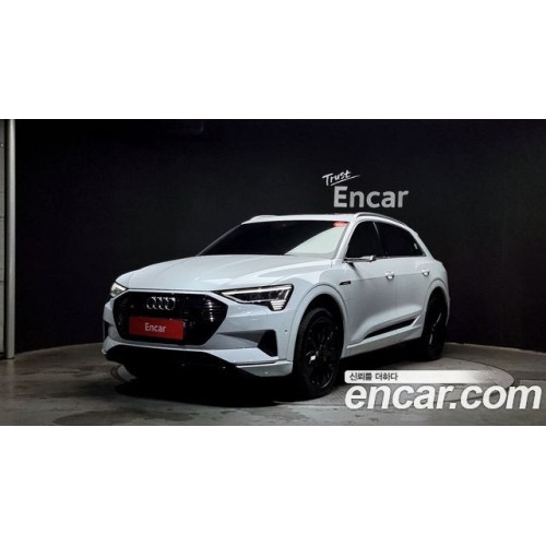 Audi E-Tron 2020 г.