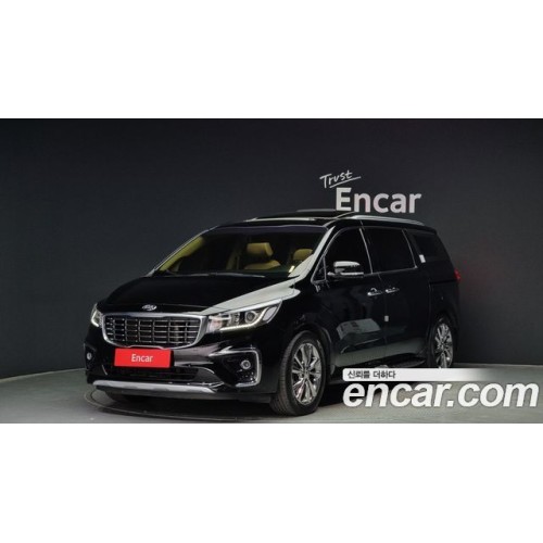 KIA Carnival 2020 г.