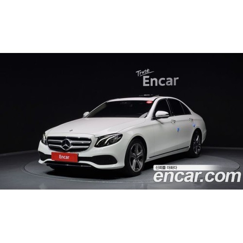 Mercedes Benz E-Class 2019 г.