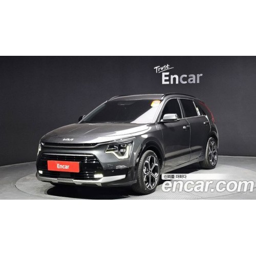 KIA Niro 2023 г.