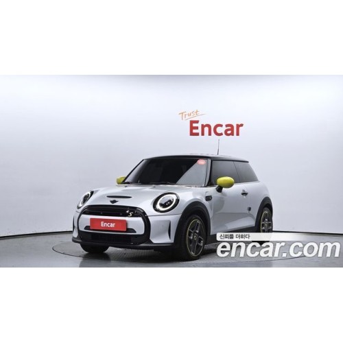 Mini Cooper 2023 г.