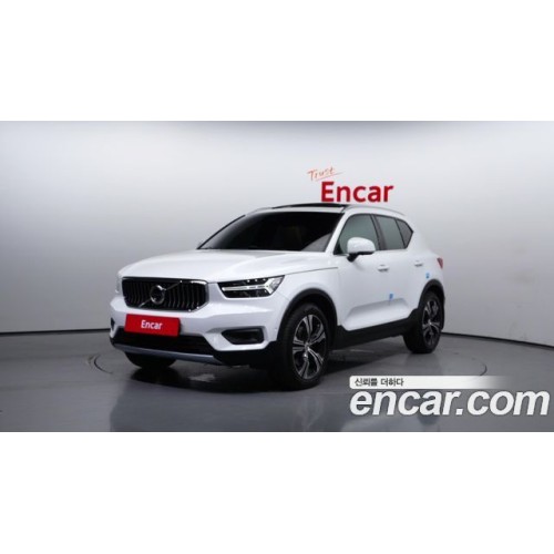 Volvo Xc40 2022 г.