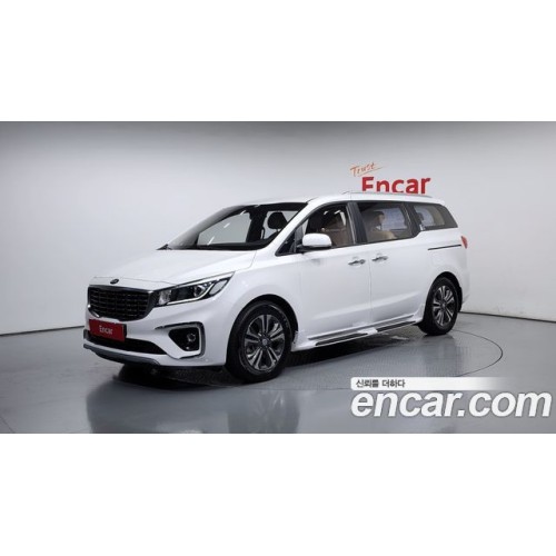 KIA Carnival 2020 г.