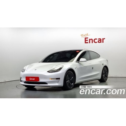 Tesla Model 3 2020 г.