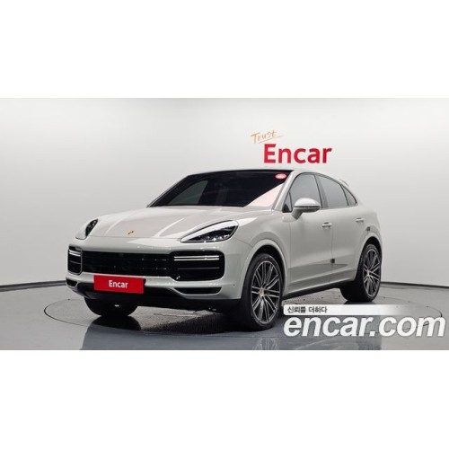 Porsche Cayenne 2022 г.