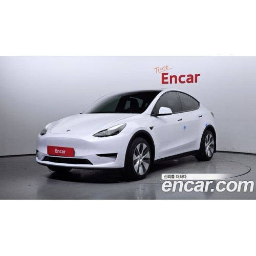 Tesla Model Y 2024 г.