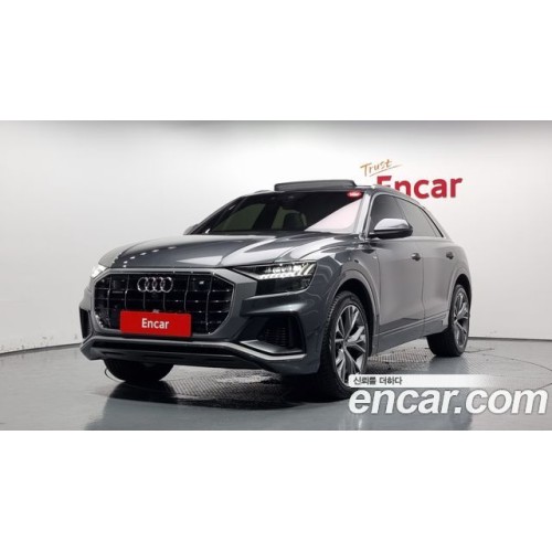 Audi Q8 2021 г.