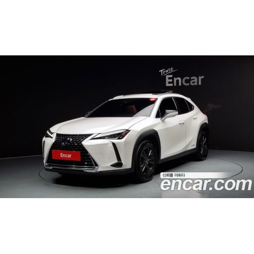 Lexus Ux 2020 г.