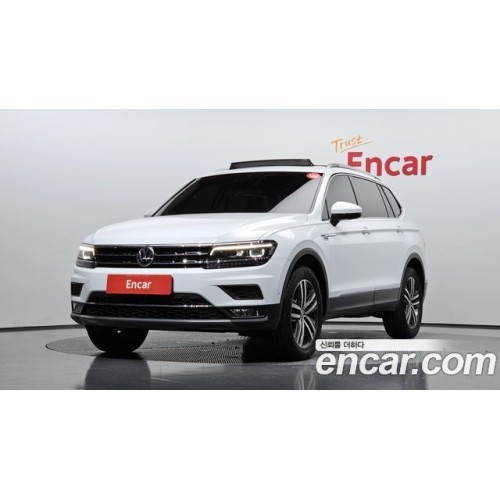 Volkswagen Tiguan 2020 г.