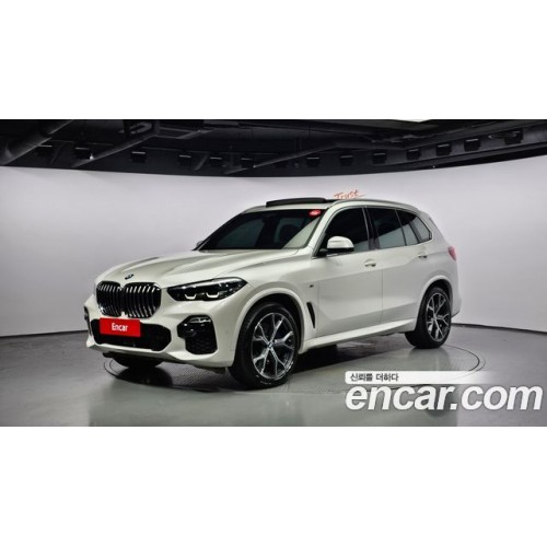 BMW X5 2021 г.