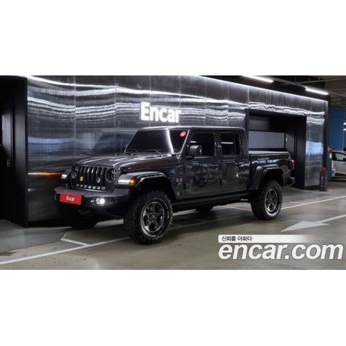 Jeep Gladiator 2022 г.