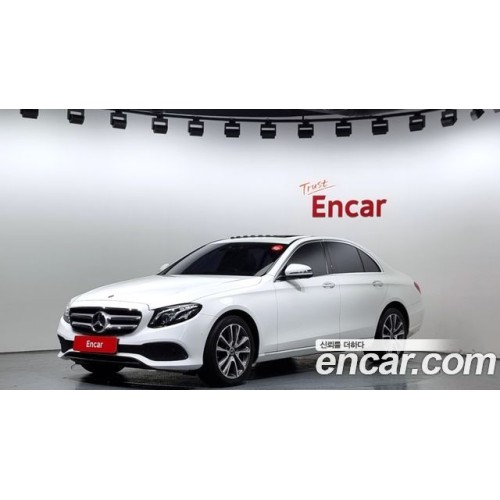 Mercedes Benz E-Class 2019 г.