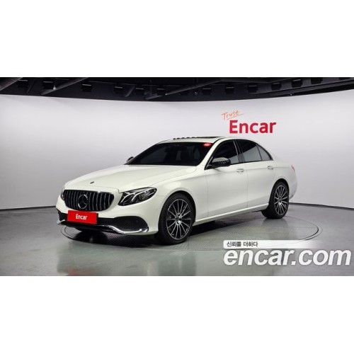 Mercedes Benz E-Class 2020 г.