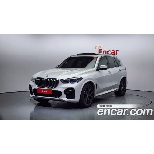 BMW X5 2022 г.