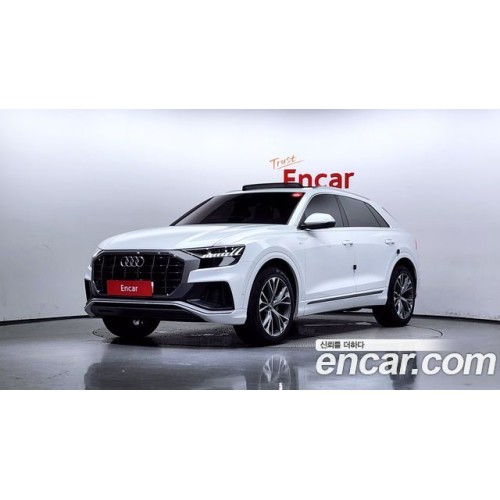 Audi Q8 2021 г.