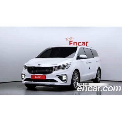 KIA Carnival 2020 г.