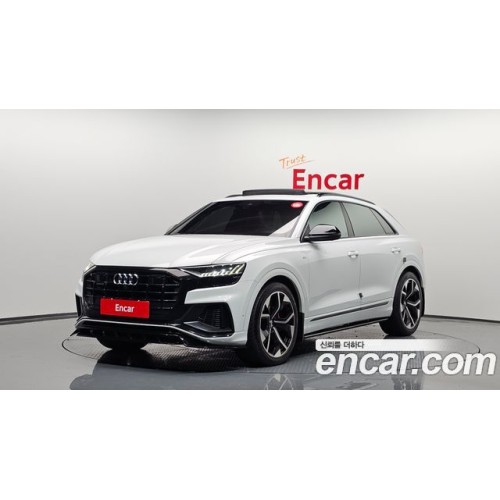 Audi Q8 2021 г.