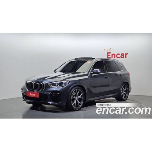 BMW X5 2022 г.