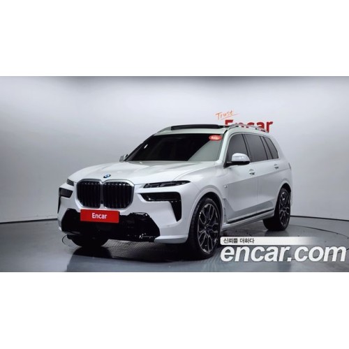 BMW X7 2024 г.