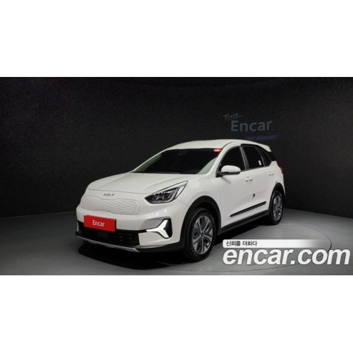 KIA Niro 2023 г.