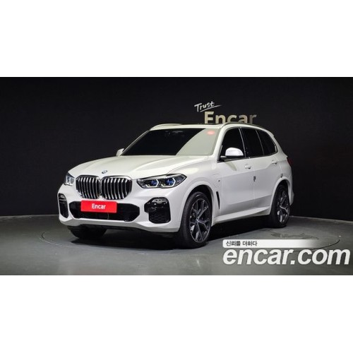 BMW X5 2021 г.