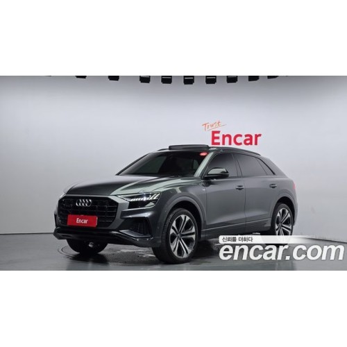 Audi Q8 2023 г.