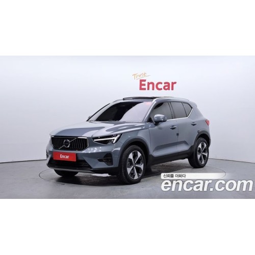 Volvo Xc40 2023 г.