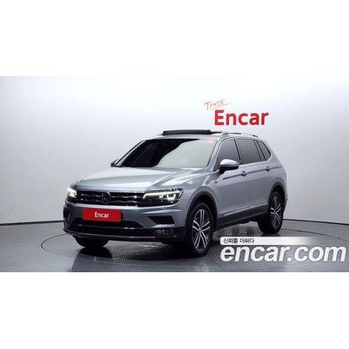 Volkswagen Tiguan 2020 г.