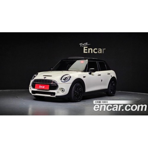 Mini Cooper 2020 г.