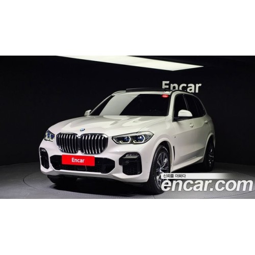 BMW X5 2021 г.