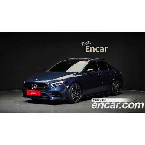 Mercedes Benz A-Class 2023 г.