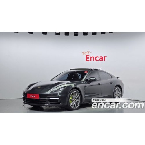 Porsche Panamera 2019 г.