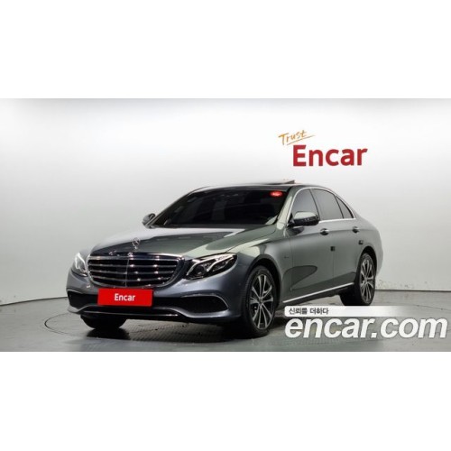 Mercedes Benz E-Class 2020 г.