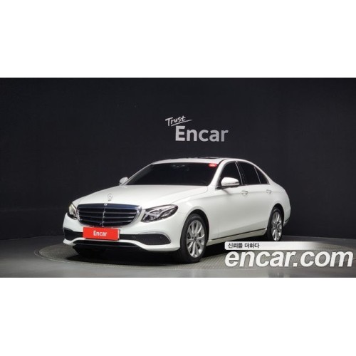 Mercedes Benz E-Class 2019 г.