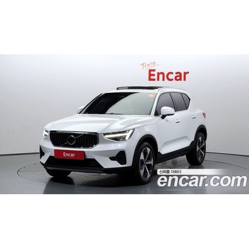 Volvo Xc40 2023 г.