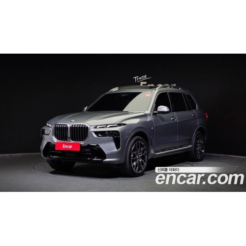 BMW X7 2024 г.