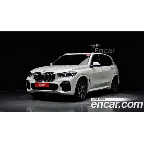 BMW X5 2021 г.