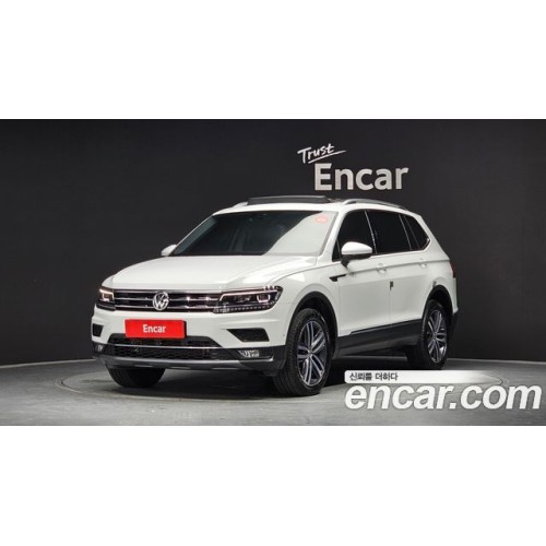 Volkswagen Tiguan 2020 г.