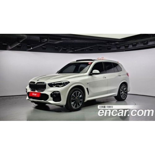 BMW X5 2021 г.