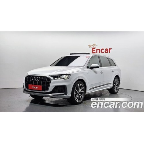 Audi Q7 2020 г.