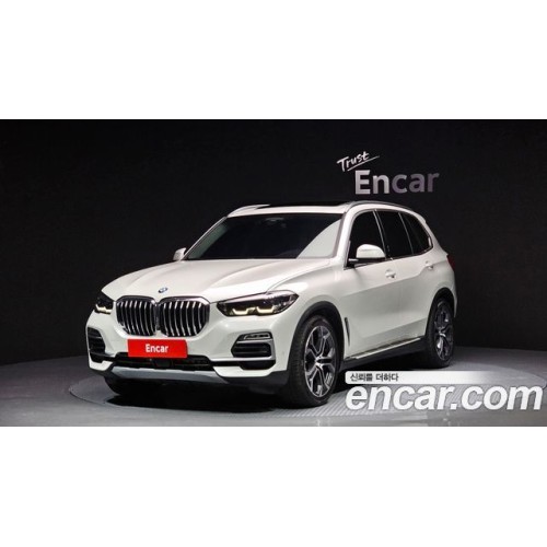 BMW X5 2021 г.