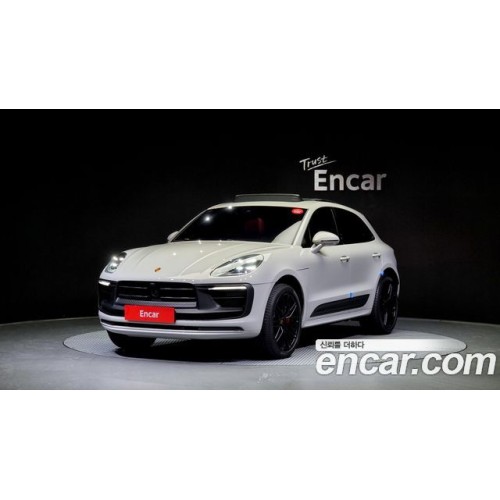 Porsche Macan 2023 г.